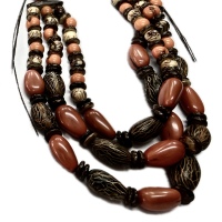 Terra Grace – Ethical Ecuador Tagua Necklace