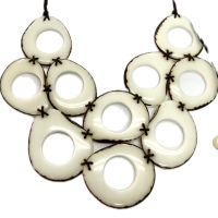 Ivory Meadow – Sustainable Fashion Tagua Necklace