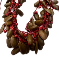 Cinnamon Bloom – Artisan Vegetable Ivory Necklace