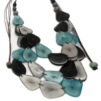 Luna Amber – Sustainable Handmade Tagua Necklace