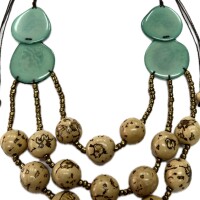 Ivory Laurel Bloom – Handmade Sustainable Necklace